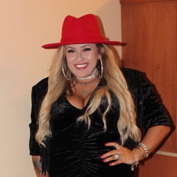 Meet your Posher, Raygen - Picture 7 of 13